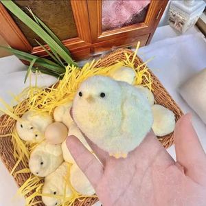 ของเล่นบีบคลายเครียด Taba Mini Squishy น่ารัก ของเล่นบีบ TPR สำหรับเด็ก ขายดี ของเล่นไก่ฟูฟ่องน่ารักสไตล์คาวาอิ สำหรับเทศกาลอีสเตอร์ โมจิไก่ - Product Image 5