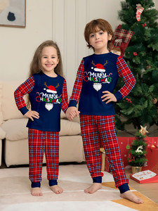 Conjunto de Pijamas de Malha Xadrez Vermelho Personalizado, Fantasias de Natal Personalizadas para Família com Logo Frontal, Pijamas para Dropshipping - Product Image 3