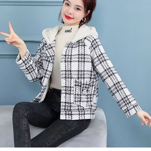 Hooded Plaid Short <b>Coat</b> For Women Thickened With Lamb Wool <b>Lined</b> Fleece Keep Warm Loose Fit Full Sleeve Winter Outerwear - Product Image 2
