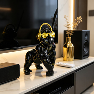 Figura de resina de <span class=keywords><strong>gorila</strong></span> estilo hip hop con cadena dorada, auriculares y gafas de sol, estatua moderna para decoración de mesa, venta al por mayor - Product Image 1