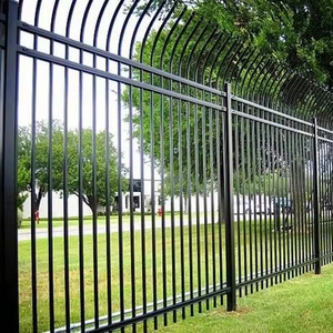 Clôture en aluminium galvanisé à pointe <span class=keywords><strong>de</strong></span> lance, couleur noire, panneaux <span class=keywords><strong>de</strong></span> clôture en métal forgé pour jardin, vente chaude - Product Image 1