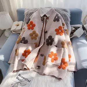 Autumn Winter Women Warm Knitted Jacket Pocket Floral Print Fashion Knit Cardigans Coat Lady Loose sweater women with flowers