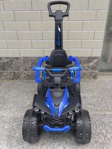 Vélo d'équilibre à quatre roues pour <span class=keywords><strong>bébé</strong></span> de 1 à 4 ans avec poignée de poussée, lumières et musique – Vente en gros usine - Product Image 4