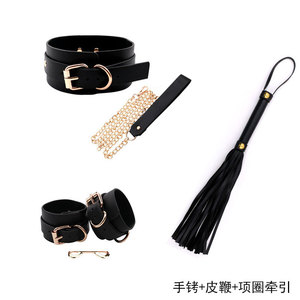 ชุดปลอกคอหนัง BDSM พร้อมโซ่ทองและสายรัดพร้อมชุดฟล็อกเกอร์สำหรับผู้ใหญ่ - Product Image 3