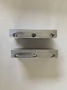 Chính xác CNC gia công nhôm và các bộ phận thép không gỉ tùy chỉnh để ± 0.01mm 6061/7075 Vật liệu dây EDM có khả năng - Product Image 2