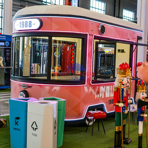 Mobile <b>Kitchen</b> Food Trucks, Catering Trailers, Fully Equipped Coffee, Pizza, and Burrito Trucks, Complete with a Full <b>Kitchen</b>. - Product Image 2