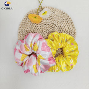 Hoge Kwaliteit Fabriek Levering Meest Populaire Keffiyeh Polyester Bedrukt Haar <span class=keywords><strong>Scrunchies</strong></span> Meisjes Haarband Voor Welkomstgeschenken - Product Image 4