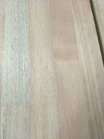 Planches collées en bois massif de qualité AA pour meubles
