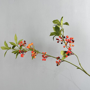 Branches artificielles réalistes de baies rouges H-1024 pour <span class=keywords><strong>le</strong></span> Nouvel An chinois, décoration de la maison, du hall d'hôtel, des mariages, vente en gros - Product Image 6