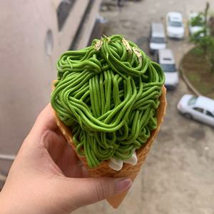 Modèle de crème glacée japonaise Asakusa Matcha aromatisé en forme de nouilles Modèle de crème glacée à la <span class=keywords><strong>vanille</strong></span> Simulation de feuille <span class=keywords><strong>d</strong></span>'<span class=keywords><strong>or</strong></span> Fake Food Party DIY - Product Image 4