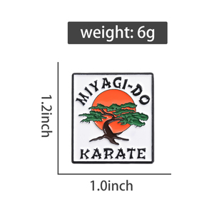 Spille Smaltate <span class=keywords><strong>Miyagi</strong></span> Do Karate, Distintivo Personalizzato per Appassionati di Arti Marziali, Gioiello Cartoon, Regalo per Bambini e Amici, Design Personalizzato - Product Image 6