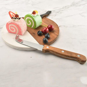 Planche à fromage ronde en bois de bambou avec logo personnalisé avec couteau en acier inoxydable Outils à fromage élégants et ensemble de couteaux - Product Image 2