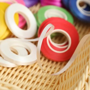 Nastro per <span class=keywords><strong>Palloncini</strong></span> 4mm, 10 Metri/Rotolo, Accessori per Feste <span class=keywords><strong>di</strong></span> Natale, Compleanni, Matrimoni, Nastri in Raso per Decorazioni Fai-da-Te - Product Image 2