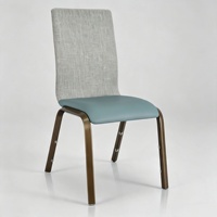 Chaise de banquet moderne en métal à tubes triangulaires, avec revêtement de siège en PU, pour hôtel, restaurant, auditorium, salle de conférence