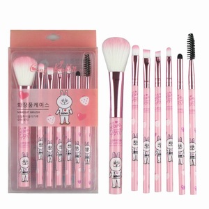 Ensemble de 7 pinceaux de maquillage pour débutants avec pinceau à raser, manche en plastique, poils synthétiques pour le visage et les yeux - Outils de beauté pour un usage quotidien - Product Image 6