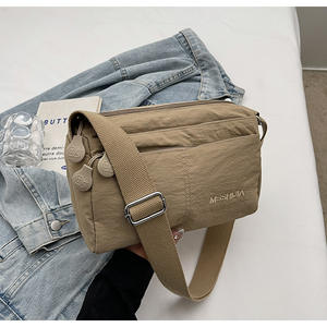 Sac à bandoulière décontracté pour femme, couleur unie, simple, multi-compartiments, résistant à l'eau, pour le travail, rangement léger, petit carré - Product Image 5