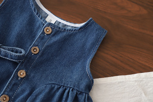 Ensemble <span class=keywords><strong>3</strong></span> pièces confortable pour filles : haut floral à manches longues, gilet en jean et pantalon – Doux, respirant, idéal pour le quotidien et le printemps - Product Image 4