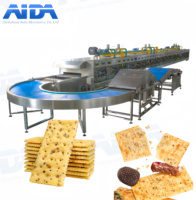 Machine automatique multifonctionnelle pour la production de biscuits tendres, durs, de crème, de soda et de craquelins, à base de farine et de maïs