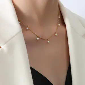 Collar elegante francés con borlas de perlas de mijo, collar de acero inoxidable de oro de 18 quilates para mujer