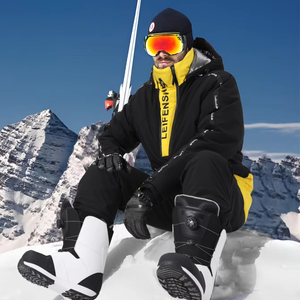 In Stock nuovo inverno <span class=keywords><strong>tuta</strong></span> da sci <span class=keywords><strong>uomo</strong></span> impermeabile abbigliamento sportivo all'aperto pantaloni giacca da <span class=keywords><strong>snowboard</strong></span> per gli adulti sci <span class=keywords><strong>snowboard</strong></span> - Product Image 1