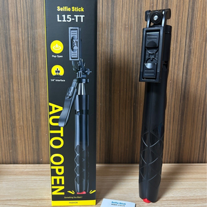 Nouveau trépied extensible L16TT avec télécommande Bluetooth, stabilisateur de diffusion en direct sur pied, perche à selfie <span class=keywords><strong>pop</strong></span>-up - Product Image 1