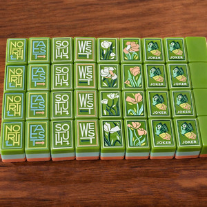 Wholesale Mini New Layered Artistic Green Custom Bamboo Travel <b>Mahjong</b> <b>Set</b> 160 Engraved Luxury Acrylic American <b>Mahjong</b> Tiles - Product Image 2
