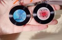 Porte-clés personnalisé Kpop, imprimé en typographie, dessin animé, anime, en alliage de zinc et aluminium, ouvre-bouteille vintage tendance, léger