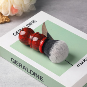 Pennello <span class=keywords><strong>da</strong></span> <span class=keywords><strong>Barba</strong></span> YAQI 24MM in Marmo Rosso, Pennello Tuxedo per Uomo - Product Image 2