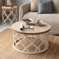 Canapé d'art moderne de luxe, table basse de luxe au design bohème chic, table et chaises de café en bois et fer
