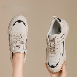 Chaussures décontractées plates antidérapantes pour femmes, nouvelles chaussures en cuir polyvalentes à lacets, toutes saisons - Product Image 2