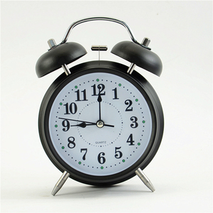 Best-seller Horloge de bureau en métal 3 pouces <span class=keywords><strong>Réveil</strong></span> à double cloche Quartz <span class=keywords><strong>silencieux</strong></span> sans tic-tac avec veilleuse pour chambre à coucher - Product Image 3