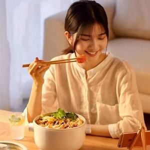 Prix de gros, mini-casserole électrique de 1,5 L, corps en acier inoxydable et verre trempé, pour une utilisation domestique - Product Image 3