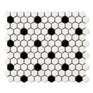 270*310mm petite mosaïque hexagonale mur en céramique salle de bain piscine <span class=keywords><strong>carreaux</strong></span> de mosaïque noir et blanc <span class=keywords><strong>carreaux</strong></span> hexagonaux <span class=keywords><strong>carreaux</strong></span> de piscine - Product Image 3