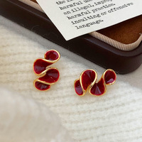 Boucles d'oreilles clous fleur rouge plaqué or 18 carats en cuivre, style rétro chic et luxueux, bijoux vintage pour femme, cadeau