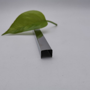 Profilé de bordure de carrelage interne en acier inoxydable, angle de carrelage métallique pour carreaux de céramique - Product Image 3