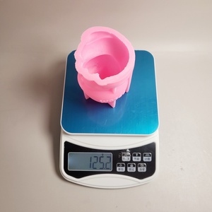 Moldes de fundición de resina hechos a mano estilo Ins adornos decorativos DIY molde de gatito W0166 herramientas de pastel de escritorio de silicona - Product Image 3