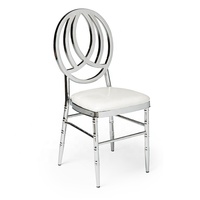 Chaises Grace Bellini Phoenix empilables en acier inoxydable, disponibles en or et en argent, pour événements