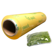Film étirable en PVC de qualité alimentaire pour l'emballage alimentaire, transparent, longueur 10-2000 m, rouleau jumbo personnalisé