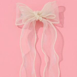 Grosir gaya Eropa Amerika jepit rambut merah untuk anak perempuan klip rambut kain mutiara pita Organza busur bahan Satin untuk penggunaan sehari-hari - Product Image 3