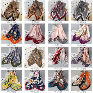 Bonnet de nuit 2 en 1 <span class=keywords><strong>fait</strong></span> <span class=keywords><strong>main</strong></span> avec foulard en soie 90 cm, bonnets de nuit en rayonne douce au crochet - Filet élastique pour cheveux - Product Image 6