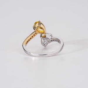 Anillo de Diamantes Cultivados en Laboratorio de Oro Sólido de 14K para Mujer, Joyería Fina con Diamantes de Corte Brillante y Diseño Elegante y Atemporal - Product Image 3