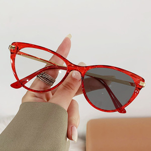 Lunettes photochromiques MK24011801 pour hommes et femmes, en <span class=keywords><strong>plastique</strong></span> et métal, petite taille, style œil <span class=keywords><strong>de</strong></span> chat, lunettes anti-lumière bleue pour femmes - Product Image 5
