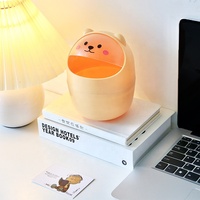 Poubelle de bureau ronde en plastique motif dessin animé Ours Chat avec couvercle à ouverture tactile pour la maison et le bureau