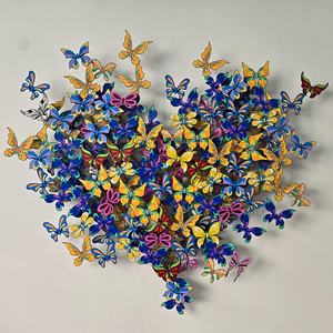 Décoration murale en métal 3D personnalisée, sculpture exquise de papillon, « Mon cœur bat à tout rythme », pour la maison ou le bureau - Product Image 1