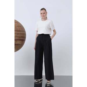 Pantalones Negros Básicos Plisados Elegantes para Mujer, para Oficina y Uso Diario, Ajuste Cómodo y Ligeros - Product Image 1
