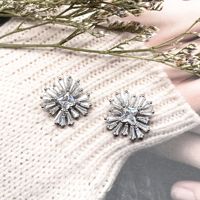 JFZB143 Grosir Hiasan Bunga Kristal Rhinestone Kancing Bentuk Bunga Salju Kancing Zirkon Kancing Kristal Shank