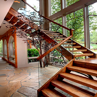 Personnalisation Optima de rampes en verre et escaliers en bois massif - Fourniture complète d'escaliers pour bâtiments duplex modernes de luxe léger