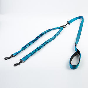 <span class=keywords><strong>Deux</strong></span> crochets pour chien de compagnie Double tête à double extrémité Double chien marchant laisse pour animaux de compagnie un remorquage <span class=keywords><strong>deux</strong></span> gros chien laisse - Product Image 4