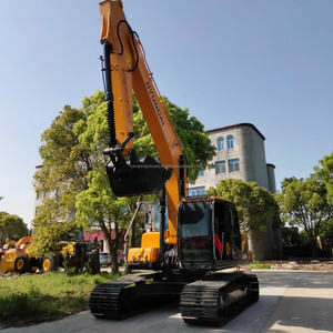 Excavadora de cadenas Hyundai 220LC-9S usada de servicio pesado con motor Cummins, modelo 2022, componentes originales en venta - Product Image 3