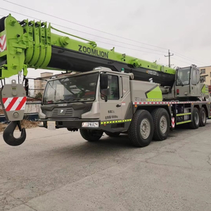 Grue Zoomlion ZTC800 d'occasion de 80 tonnes, homologuée EPA, pour opérations de levage lourdes sur site - Product Image 1